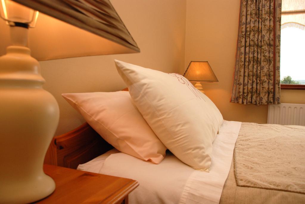 Cradog Farmhouse B&B Urlingford Szoba fotó